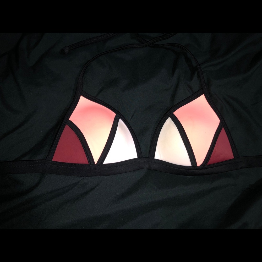 PINK VS swim top